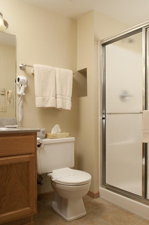 The Shallows Resort Egg Harbor Room photo